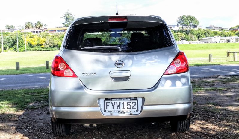 NISSAN TIIDA 2004 HATCH full