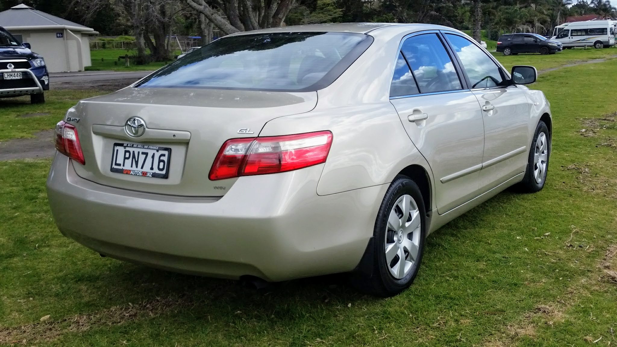 Toyota camry 2006 года