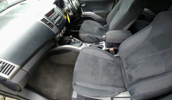 MITSUBISHI OUTLANDER 2005 7 SEATS full